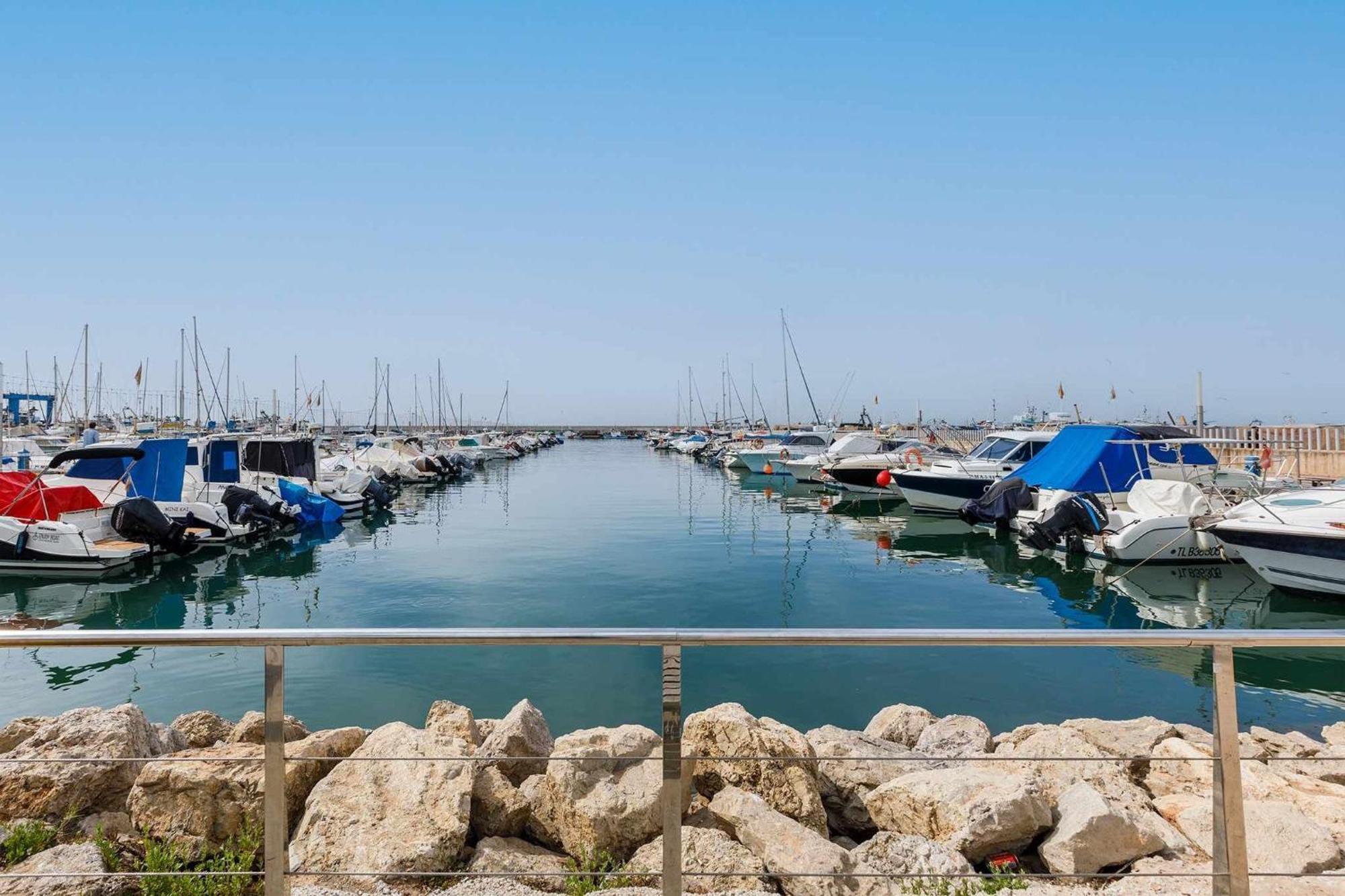 A&n Seaport 3b * Caleta de Vélez